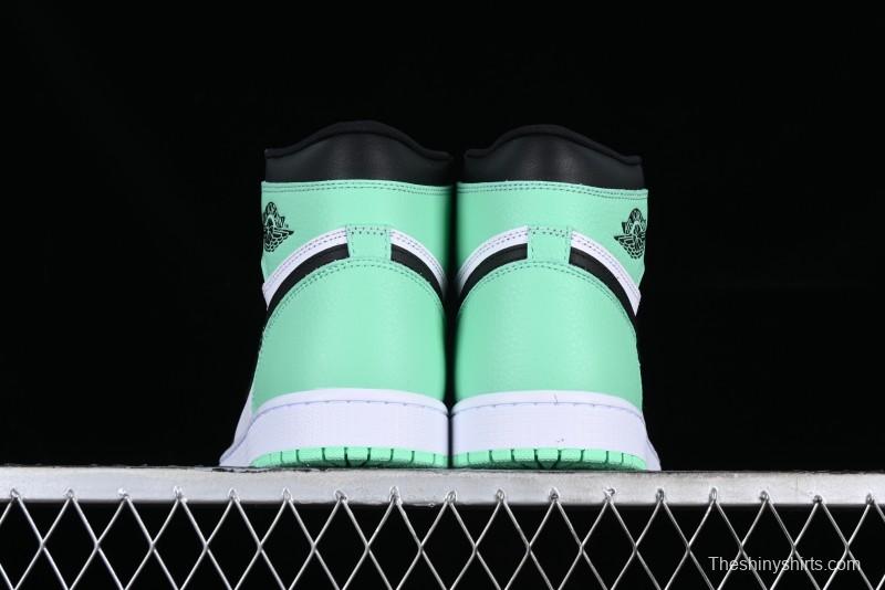 Air Jordan 1 Retro High "Green Glow" AJ1