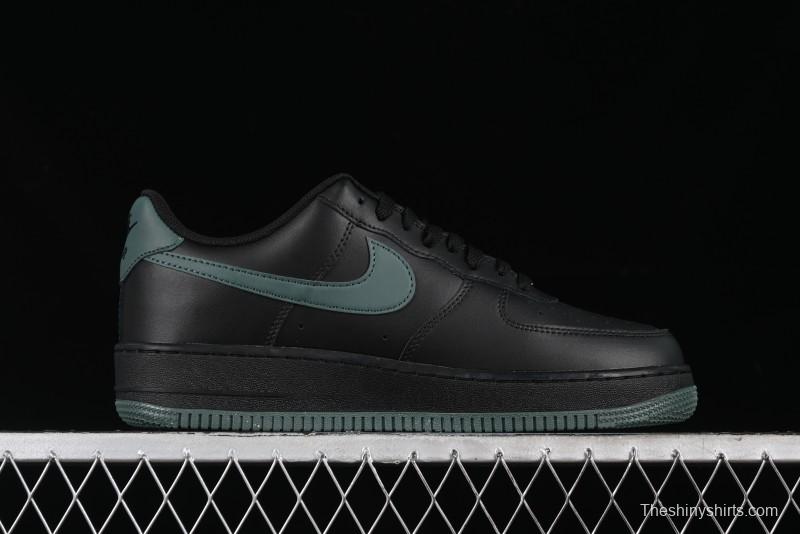 Nike Air Force 1 '07 Low Casual Sneakers with Full-Length Air Cushion - FJ4146-001