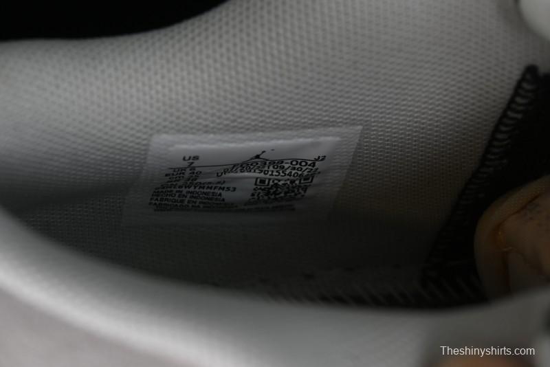 Nike Air Jordan 1 Low "Snkrs Day" Casual Sneakers with Grey Toe Design - FD0399-004