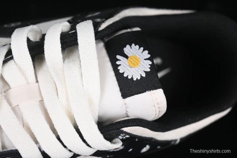 Nike SB Dunk Low Lightning Collaboration Daisy Black Check Anniversary Customized Low-Top Casual Sneakers - DJ2024-069