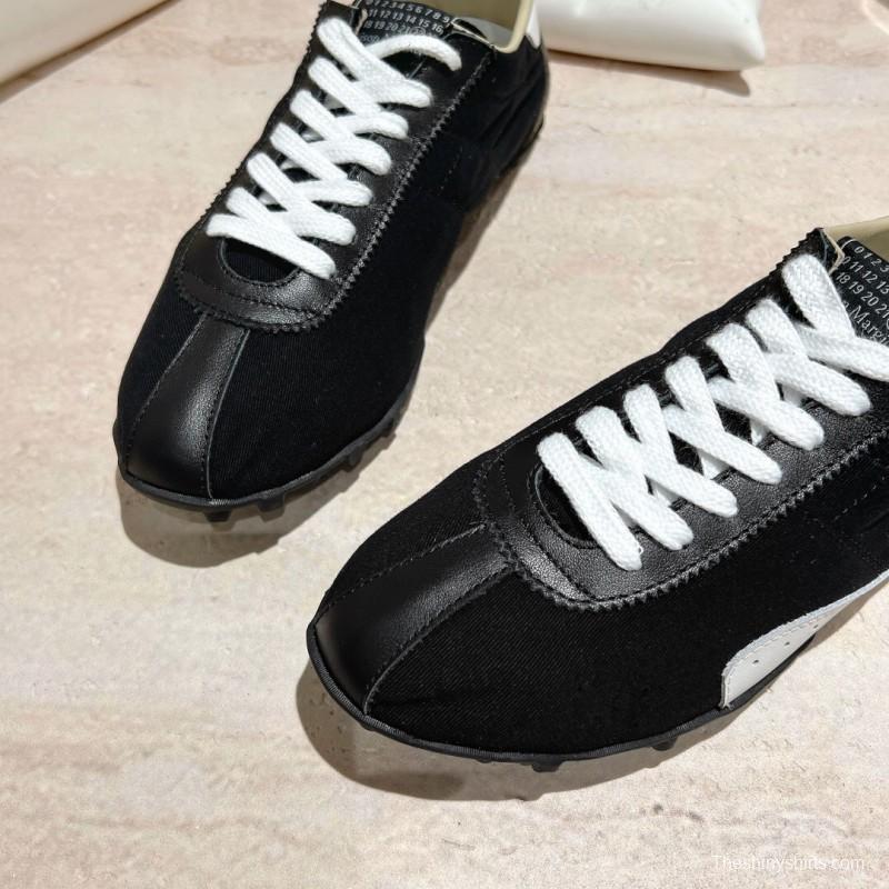 2025 Unisex MM6 Maison Margiela Black White Leather Canvas Sneakers