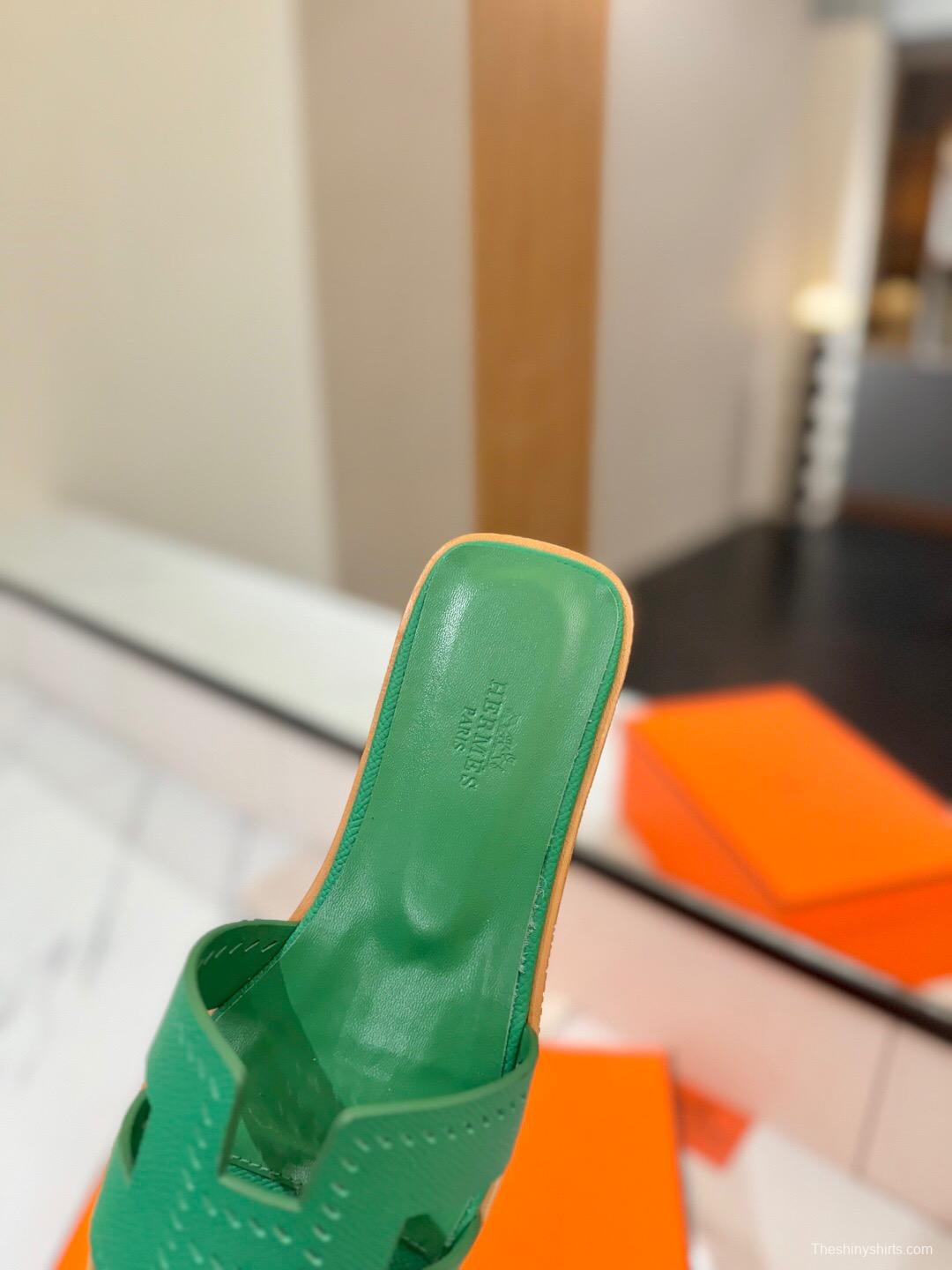 2025 Women Hermès Green Leather Slippers
