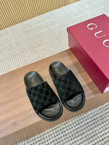 2025 Women Gucci Black Suede Leather Slippers