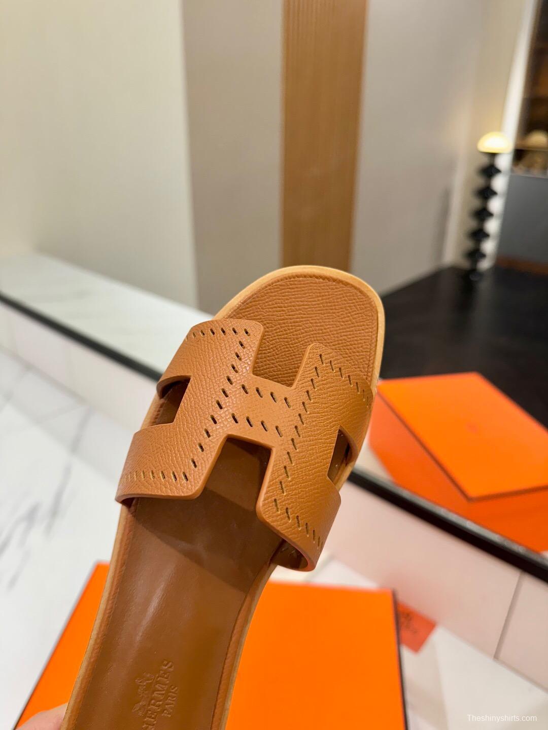 2025 Women Hermès Brown Leather Slippers