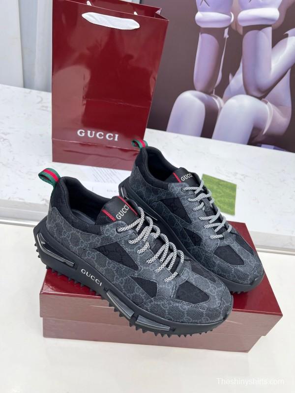 Gucci 2025/SS 2.0 Sneakers with Reflective Stripes and Retro Design - LY00320