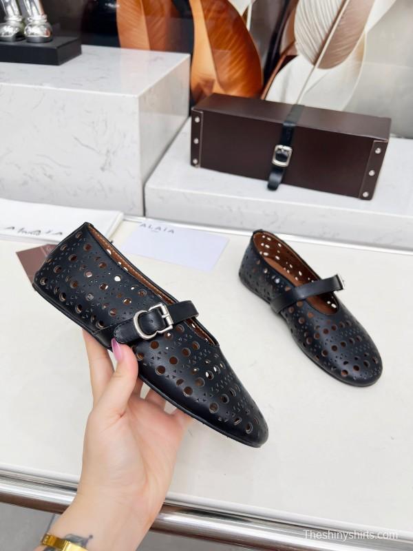 Alaia 2025/SS Perforated Ballet Flats - LY00320