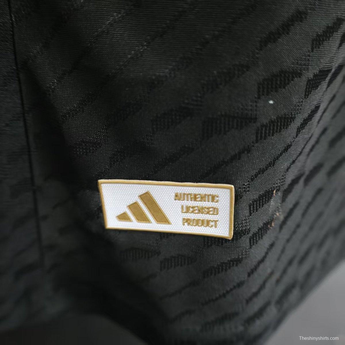 Player Version 25/26 Real Madrid x Avengers Graphic Black Jersey